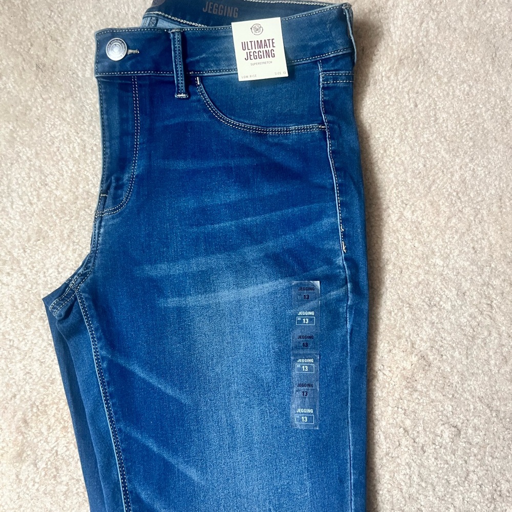 Kohl's Blue Jeggings with Stretch and Faded Wash
